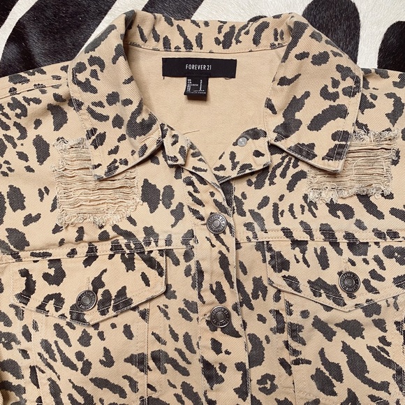 Leopard Denim Jacket - Picture 2 of 5